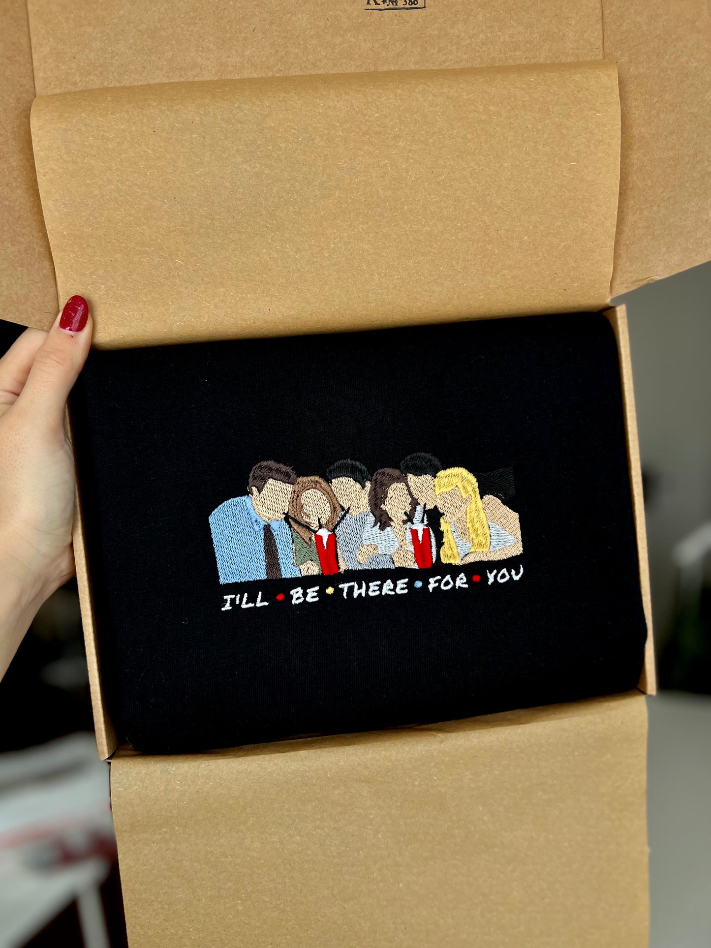 Sudadera estándar Friends ilustración bordada