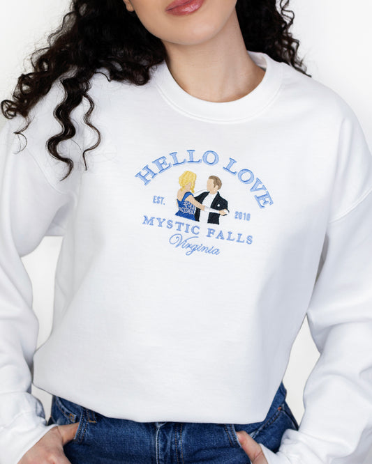 Sudadera estándar Hello Love Klaus Mikaelson Caroline Forbes bordada